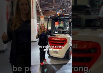 Bobcat EMEA – Fast excursion of our D30S–9 Forklift