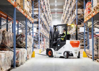 Bobcat introduces new lithium batteries