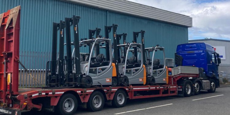Key Advantages of Forklift Rent for Small Companies in Newcastle: Why Renting is Higher Than Purchasing