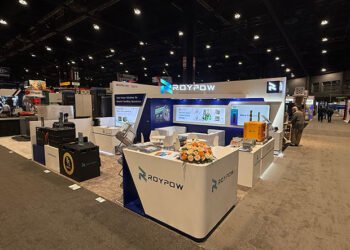 ROYPOW showcases overall energy answers