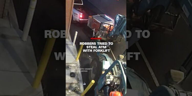 Thieves use forklift in ATM theft. See the way it went unsuitable #cnn #information