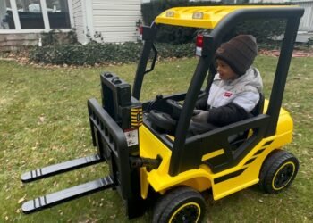 The Highest Christmas Provide In The Global | Children Forklift Truck