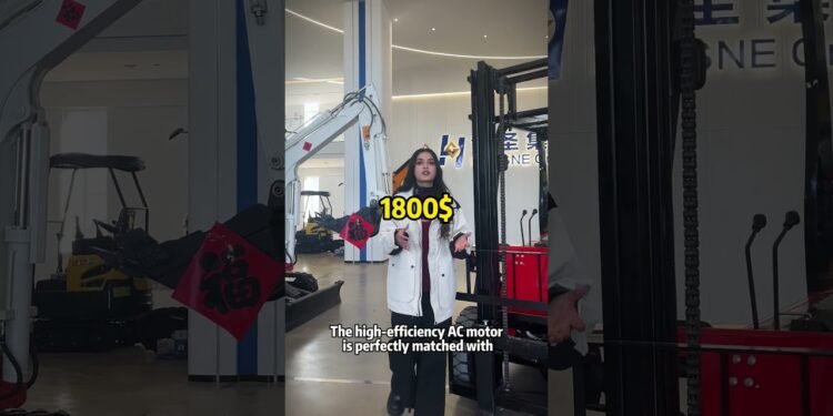 On the lookout for sellers in every single place the arena#forklift #forklifts #materialhandling #warehouse #forklift