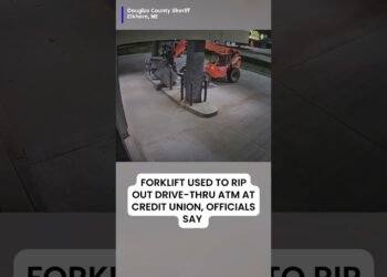 Officers say video presentations any individual the use of a forklift to tear a drive-thru ATM off the bottom.