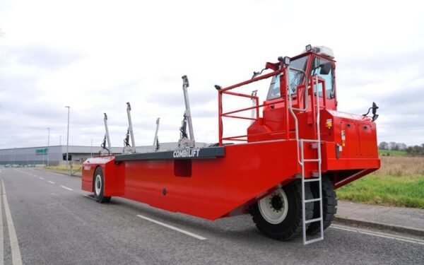 Combilift unveils self-propelled inloader at Bauma 2025