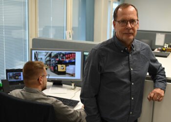 A lifestyles in logistics – Having a look again and ahead at careers with forklifts