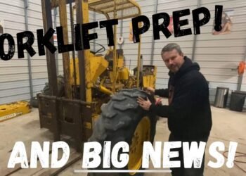 Round The Farm with JT. Forklift paint prep and a few new information!