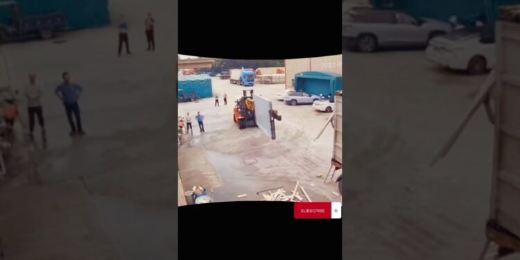 Forklift #youtubeshorts #using #viral