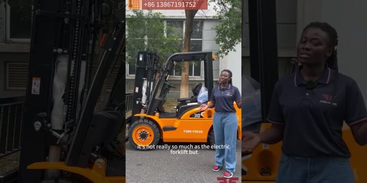 What are they? The 2 new options of the forklift! #forklifts #equipment