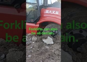 All-terrain forklift with out worry of dust. #forklift #automotive
