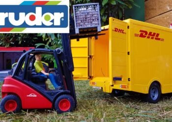 BRUDER RC toys – DHL and forklift on the building website!