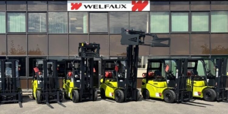 Adam Bradshaw Joins Welfaux Fabrics Dealing with