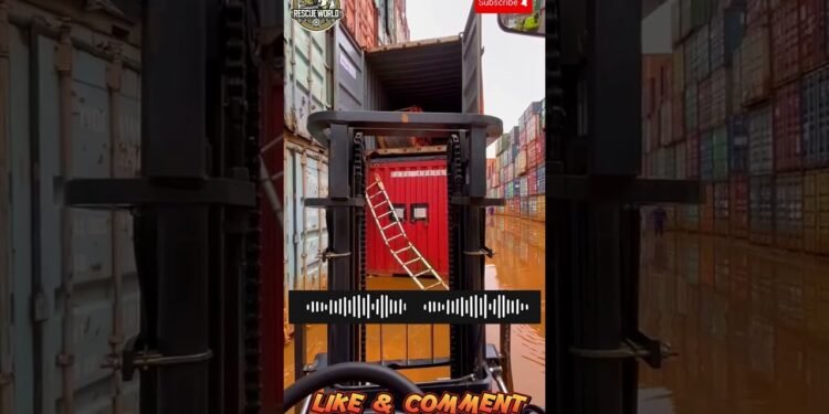 Surprising Moments! Employee Falls at Worksite #information #shorts #viralvideo #forklift #trending #feed