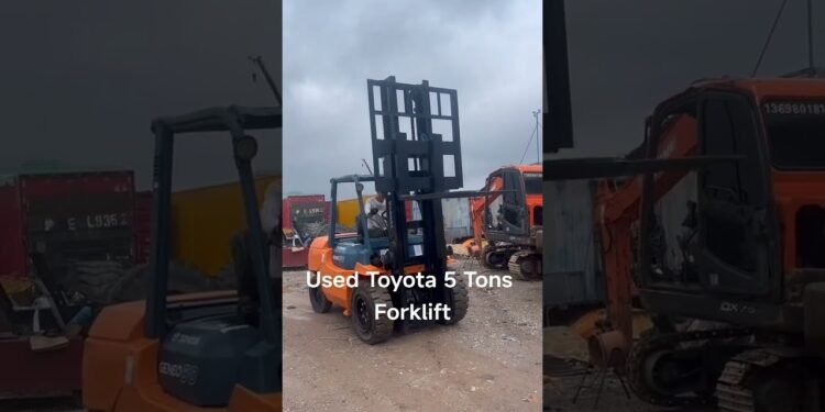 Used Toyota 5 lots forklift for warm sale.Welcome to seek the advice of#usedforklift#forklift#toyota#usedtoyota