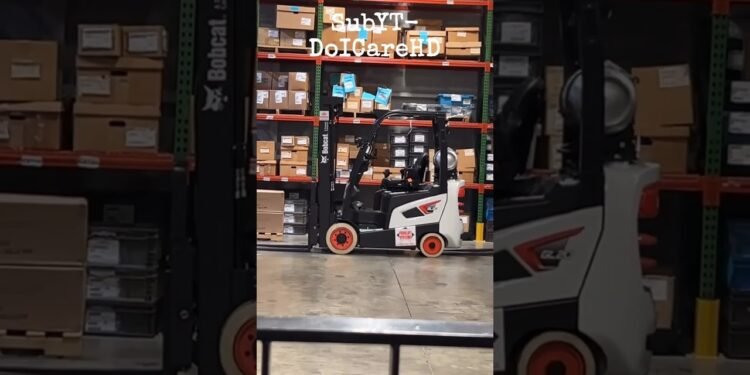 #bobcat#device#heavyequipment#motion#paintings#trending#authentic#sports activities#reels#gear#information#forklift#jobs