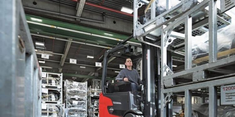 The all new Linde-Xi-Roadster – The Forklift DEALER Zone