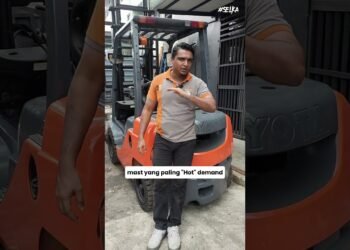 Absolutely Refurbished Toyota Diesel Forklift 2.5 Ton SOLD‼️