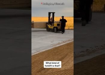 What emblem of ForkLift is that? #shorts #trending #viral #forklift #amish #amishtiktok #truckdriver