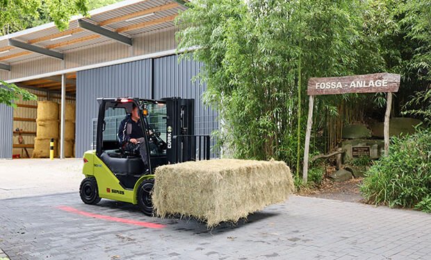 Clark crossover forklift undergoes staying power trying out