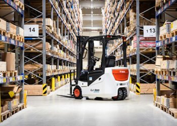 Bobcat’s new 3-wheel forklift | Warehouse & Logistics Information
