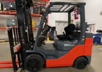 Toyota Forklift Interior Combustion Cushion Tire Stroll Round Video