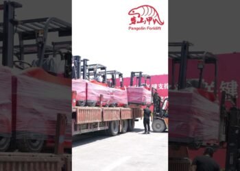 Electrical forklifts are loaded and able to send! #forklift #electricforklift #forkliftinchina