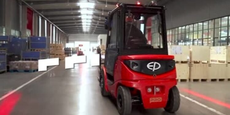 EP Release the EFL4 Professional Sequence Elevate Vans