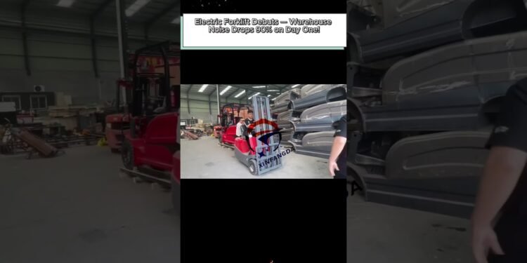 Simple Dealing with, Fast Motion. #HandlingTools   #ElectricHandlingTruck  #Forklift Portions