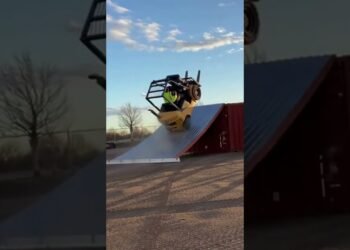 Bubba Attempted to FLIP a Forklift ๐ณ๐๏ธ