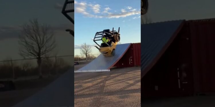 Bubba Attempted to FLIP a Forklift 😳🏗️