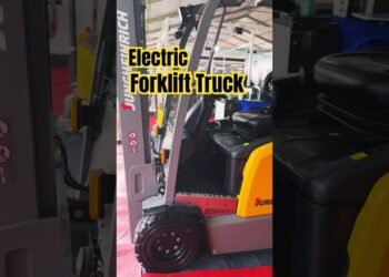 Heavy accountability Lithium ion battery operated forklift truck for business use | Jungheinrich AG #ev