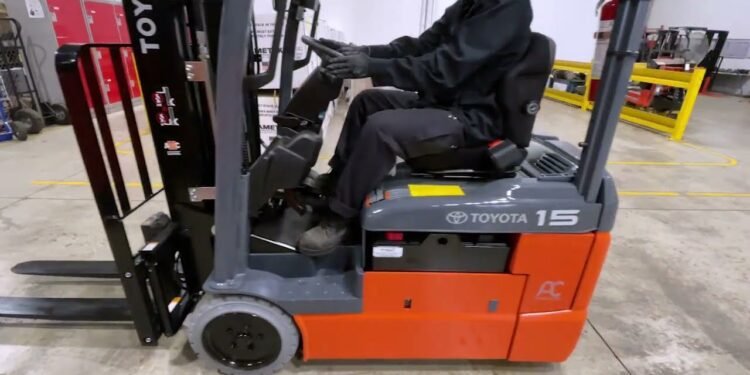 Toyota Forklift 3 Wheel Electrical Walkaround Video
