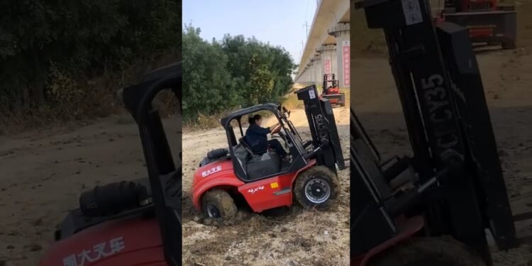 four wheel drive Tough terrain forklift 2023 Double 11 Promotion #4×4 #forklift