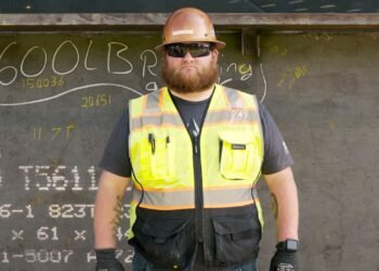 SEAA/NCCER 30203 Forklifts – Carry out the Correct Hand and Verbal Indicators for Forklift Operations