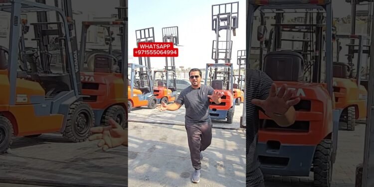Forklift on the market +971555064994 prime quality toyota forklift komatsu forklift Eastern emblem perfect