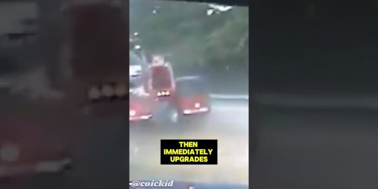 Bro grew to become a forklift into his getaway spouse  #dashcam #policechase