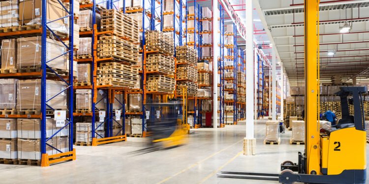 Why Some Warehouses Run Smoother Than Others