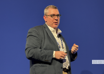 Gartner survey: AI isn’t riding provide chain working fashion transformation
