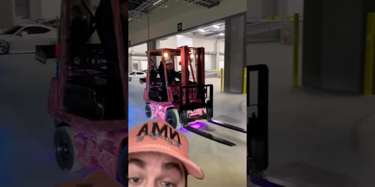 Worlds cleanest forklift #automobile #vehicles #go with the flow #drifting #motorsport #mechanic #offroad
