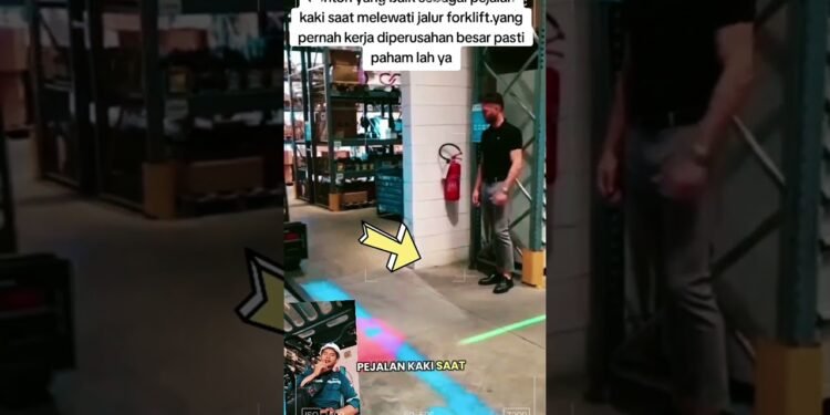 #forklift #car #alatberatterbesar #alatberatterbesar #shortvideo #humorous #xcavator #hitachizax