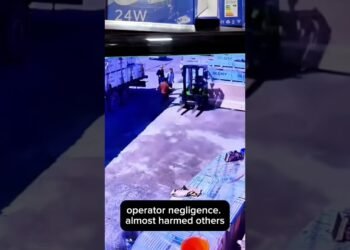 Operator Negligence #forklift #shorts