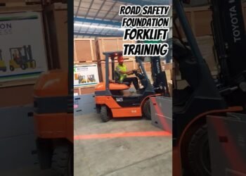 “India’s No.1 Forklift Operator Coaching Centre 🚜 | Top Wage Jobs in India & In another country” #forklift