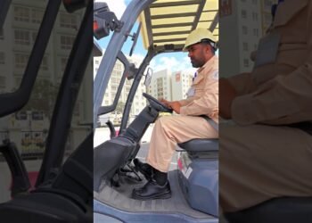 Elementary Portions of a Forklift | Dubai Using Heart