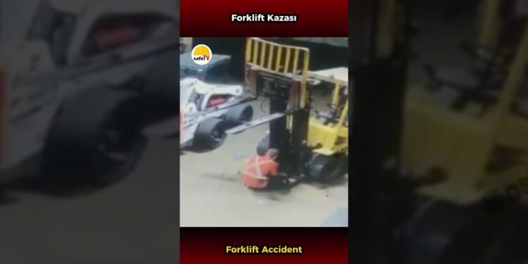 Forklift İş Kazası | Forklift Twist of fate #protection #forklift #forklifts #shorts #fail #safetyfirst