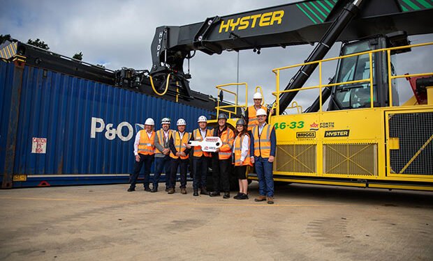 UK’s first hydrogen gas cell-powered ReachStacker