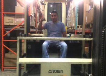 UN-OFFICIAL Forklift coaching video – Tips on how to perform a CROWN Swing Raise Truck TSP
